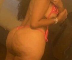 Succulent Temptation Awaiting 🍑💦 Only Here for 2 Days! - Image 5