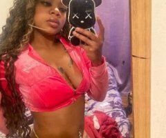 Queens' Petite Tease 🍑💦 Unforgettable Pleasure Awaits 😘💋 - Image 4