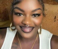 Curvy Chocolate Delight 💋💦 No Limits, Just Pleasure 😘🍑 - Image 6