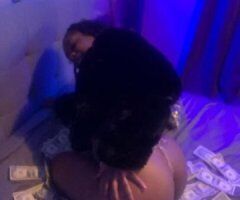 Ready for You 24/7 💋💦 Concord's Temptress Awaits 😘🍑