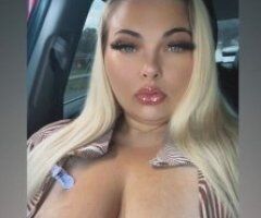 Curvy Goddess Awaiting 🔥💋 Let's Play in Little Rock 🍑😘 - Image 5