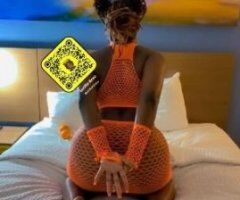 Petite Temptation Awaits 💕🍑💦 - Image 2