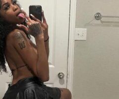 Petite Pleasure Seeker Ready to Play 💋🍑💦 - Image 2