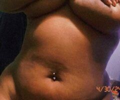 Thick & Tantalizing Treat 💋💦 2 Round Special 🍑😘 - Image 4
