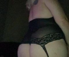 Indy's Naughty Snowbunny Awaits You 💦❄️💋🍑 - Image 8