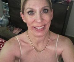🔥 Hot Momm in Monterey 💋 Ready for Passion Anytime! 💦😘 - Image 2