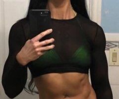 Muscle Mommy Magic: 💋💪🏽 Unleash Your Desires 🍑🔥
