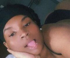 Bootylicious Fun Awaits! 🍑💋💦 - Image 2