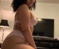 Curvy Temptress Awaits 💋💦 College Cutie 🍑😘 - Image 12