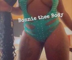 🔥Raleigh's Hottest Temptation: Thick Thighs & Tight Surprise💋🍑 - Image 4