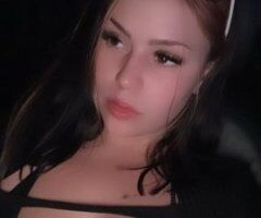 Curvy Delight 🍑💋 Upscale Fantasy Awaits 🌟 - Image 6