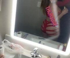 Curvy Delight 🍑💋 Upscale Fantasy Awaits 🌟 - Image 7
