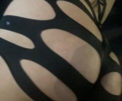Curvy Delight 🍑💋 Upscale Fantasy Awaits 🌟 - Image 10