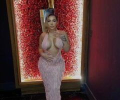 Blonde Bombshell in Santa Cruz 🍑💦💋 - Image 2