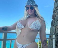 Pittsburgh's Playful Temptress 🌟💦 Ready to Entice You 😘🍑 - Image 8
