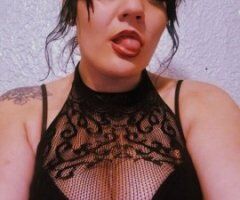 Wichita's Wet Dream 💦😋💋 Unforgettable Deep Throat - Image 5