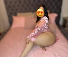 Big & Juicy Delight 💦👅 Greek Goddess Awaits 😈🍑💋 - Image 3