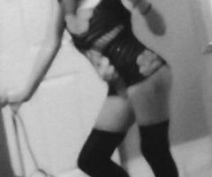 Unleash Your Desires with Aubrey 💋🥂🌟 - Image 8