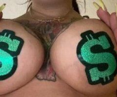 Petite Pleasure in SLC 🍑💋 QV Kisses 💦 - Image 4