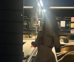 Petite Pleasure Awaits in Phoenix 💋🍑🔥 - Image 10