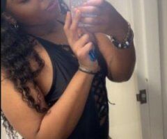 Wild & Wet Delight 💋💦 Cum Feel the Rush 🍑😘 - Image 3