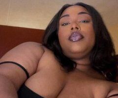 🍭 Sweet Treat: Deepthroat Diva on Demand 💋🚗 - Image 2