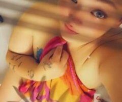 Sweet as Honey 🍯 Ready for Car Play Fun 🍑💋 - Image 2