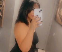 Italian Temptress Awaits 💋🍑 Indulge Your Fantasies Now - Image 2