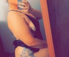 Italian Temptress Awaits 💋🍑 Indulge Your Fantasies Now - Image 3