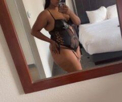 🍑 Karmel's Paradise: 24/7 Indulgence Awaits 💦💋 - Image 2