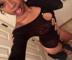 Petite Delight 🍬💖 Ready to Thrill in ABQ 💦💋 - Image 5