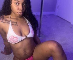 22 & Tempting: Clarksville's Hottest Secret 💋💦 - Image 4