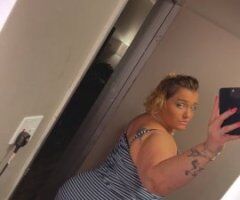 🔥 Curvy Goddess & Friends Await in Gainesville! 💋📱💦 - Image 4