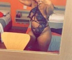 🔥 Charleston's Curvy Delight Awaits You 💋🍑 - Image 3
