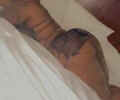 🔥 Charleston's Curvy Delight Awaits You 💋🍑 - Image 4