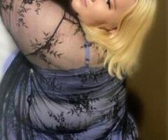 Southern BBW Delight 🍑💦 Alora's Deepthroat Magic 😘💋 - Image 5