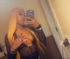 💦 Sloppy Deep Throat & Tight Temptations Await 💋🍑 - Image 3