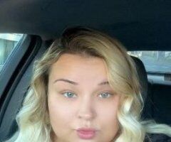 Blonde Bomber 💋 BBW Delight in Fort Myers 🍑💦