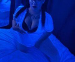 🔥 Turn Up Tuesday Bliss 🍑💦 Denton Delights Await! 😘