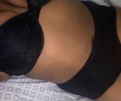 Tall, Thick, & Oh So Tempting 💦🍑💋 - Image 3