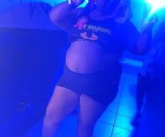 🌟 Soaked Up Sunday with Curvy Queen 🍑💋 $80 QV Special!