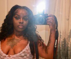 Ebony Enchantress Awaiting 🍑💋 Ready to Play 😘 - Image 5