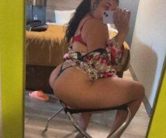 Des Moines Delight 🍑💦 Unforgettable Touch - Image 2