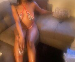 Indulge in Sweet Bliss 🍫💋 Oakland's Finest 🍑💦