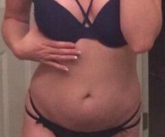 🍷 Classy Brunette for Discreet Delights! 💋🍑