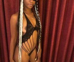 Ebony Delight 🍑 Available Now 💦💋