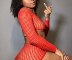 🔥 😘 Dive Into Ashley's World of Pleasure 🌊💋 - Image 2
