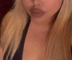 🔥 Busty Latina Bombshell Ready to Thrill 🍑💦 - Image 3