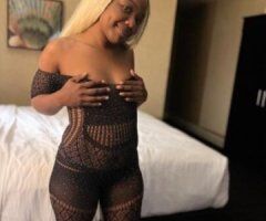 💋 Stockton's Secret Seductress Awaits 💦🍑 - Image 6