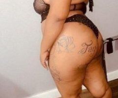 Catch Me If You Can 💦💋🔥 Early Bird Specials Await! 😘🍑 - Image 4